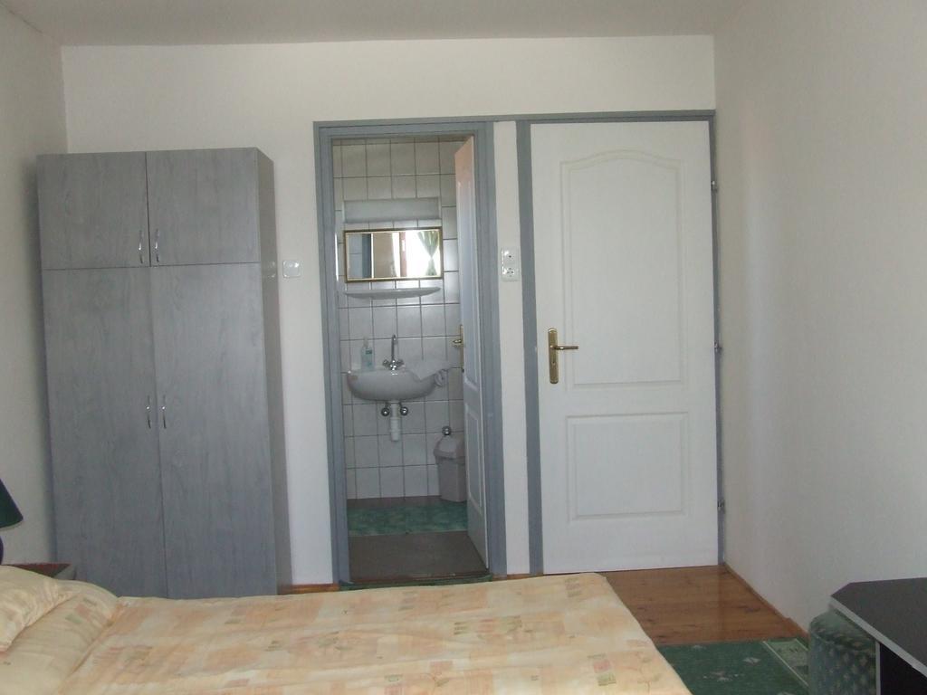 Apartmán Laszlofogado Fertőd Pokoj fotografie